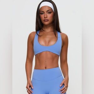 Women’s Sports Bra